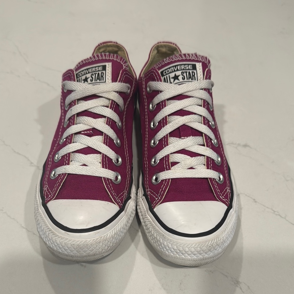 Converse All Star Burgundy Sneakers